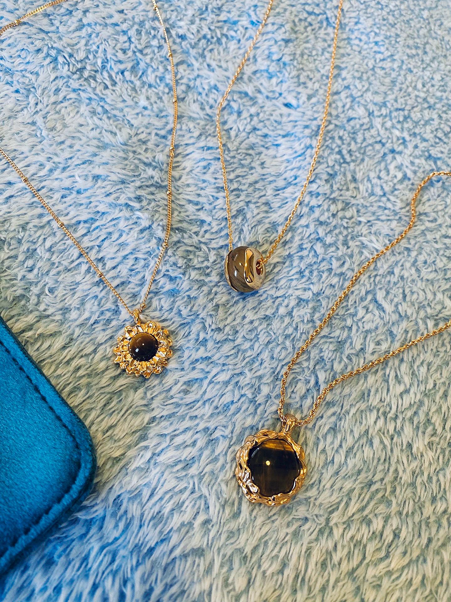 Vintage Flower Tiger Eye Necklace