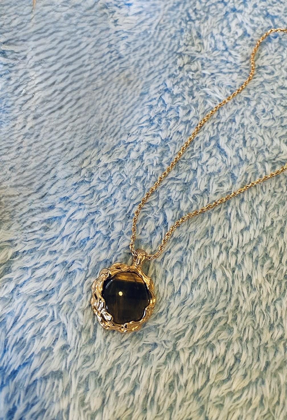 18K Gold Tiger's Eye Pendant Healing Necklace